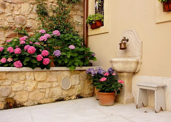 Casa de hóspedes Bagolina Boutique 3*