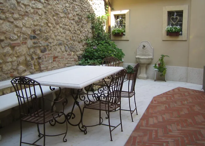 Bagolina Boutique 3* فيرونا